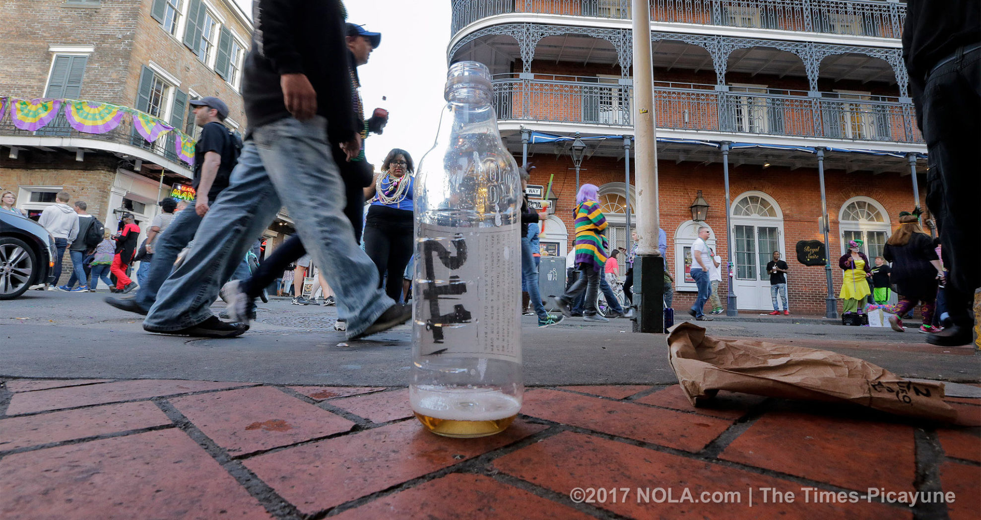 Scenes from Mardi Gras merriment in the French Quarter: photo gallery